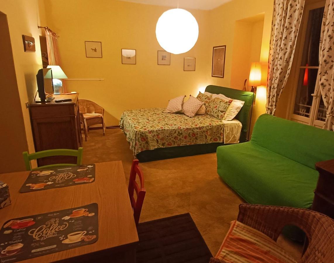 Homesweethome デルヴィオ エクステリア 写真